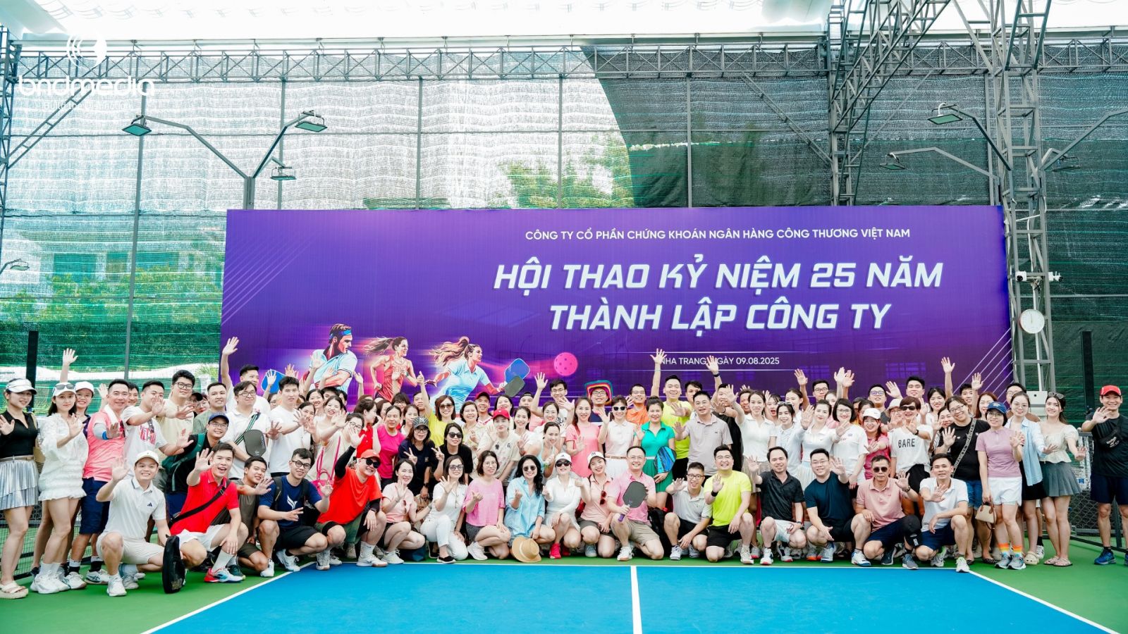 HỘI THAO HƯỚNG TỚI KỶ NIỆM 25 NĂM THÀNH LẬP VIETINBANK SECURITIES